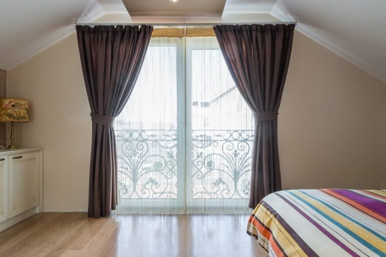 Easy Blackout Curtains